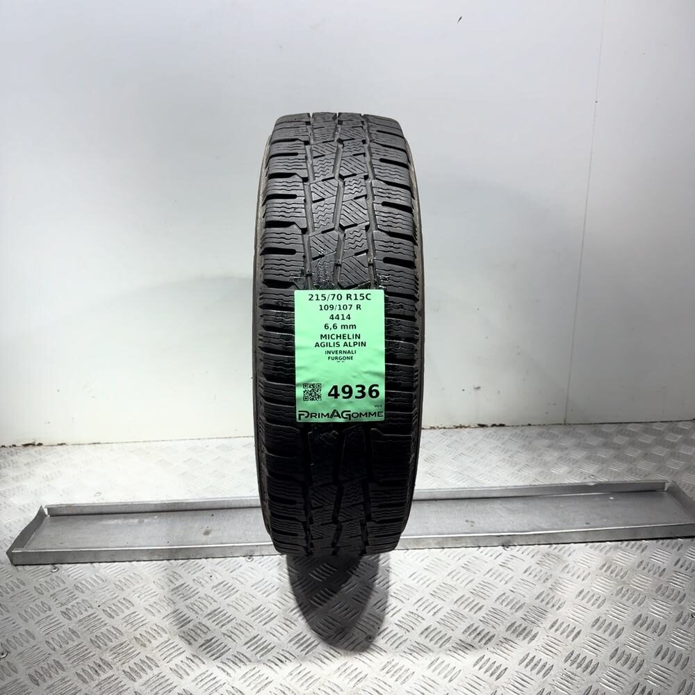 Gomma Usata 215 70 R15C 109/107R Michelin Agilis Alpin 94% Invernale