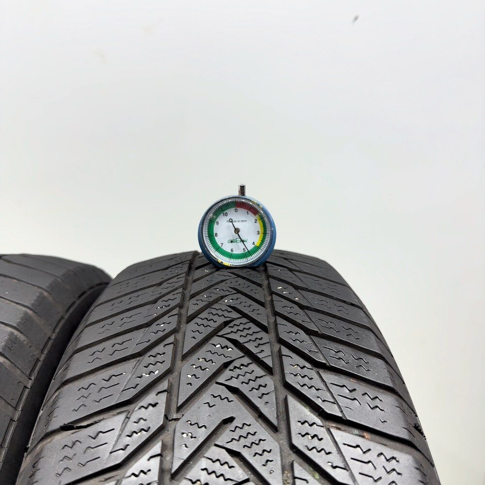 Gomme Usate 195 65 R15 91H Esa+ Tecar Supergrip Pro Invernali - immagine 2