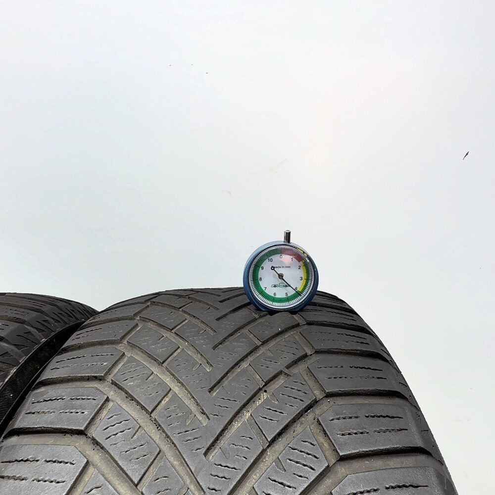 Gomme Usate 235 55 R19 105V XL Yokohama Bluearth*Winter V906 Invernali - immagine 2