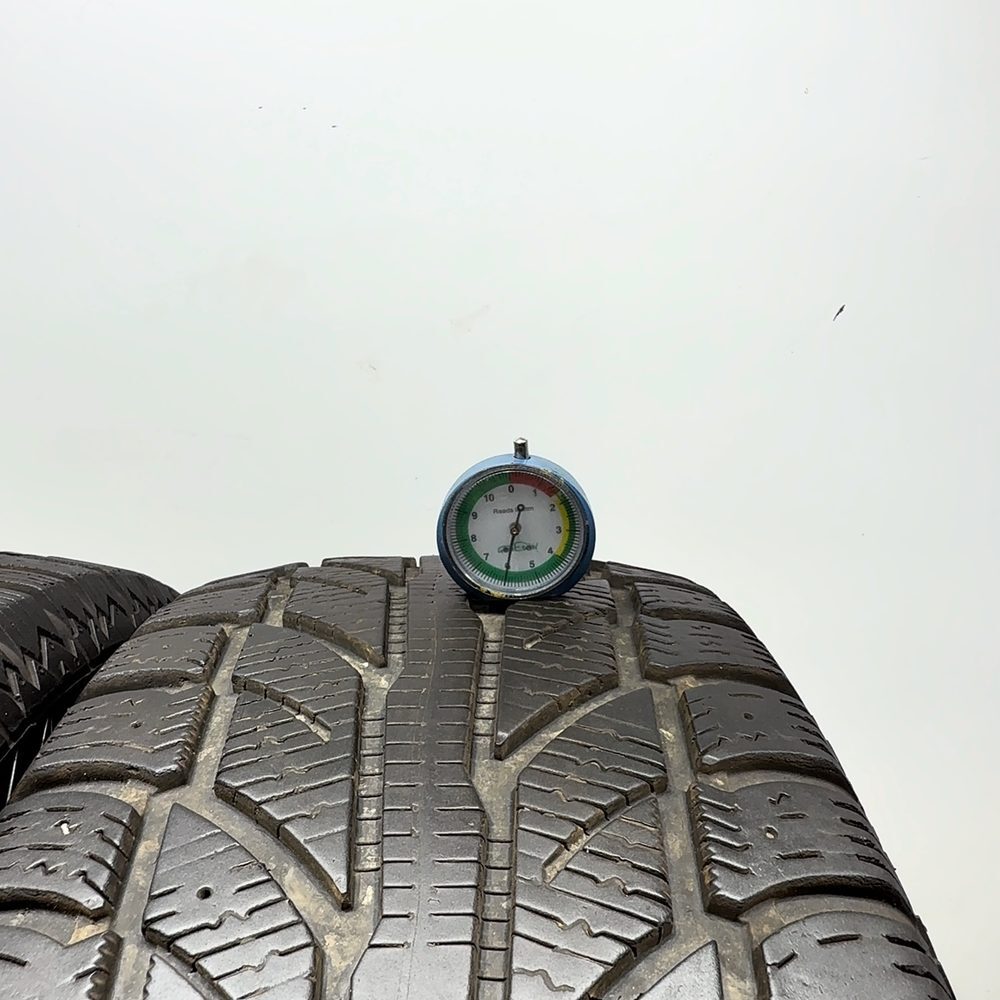 Gomme Usate 245 65 R17 107T Cooper Weather-Master Wsc 86% Invernali - immagine 2