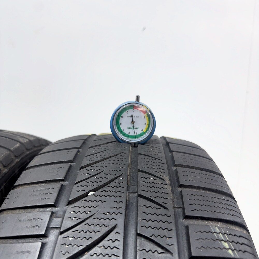 Gomme Usate 215 55 R16 93H Infinity Winter Hero Inf-049 74% Invernali - immagine 2