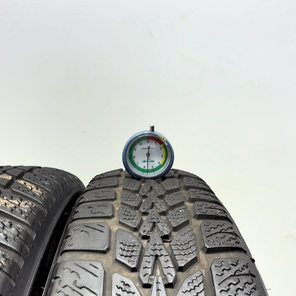 Gomme Usate 165 65 R15 81T Dunlop Winter Response 2 80% Invernali - immagine 2