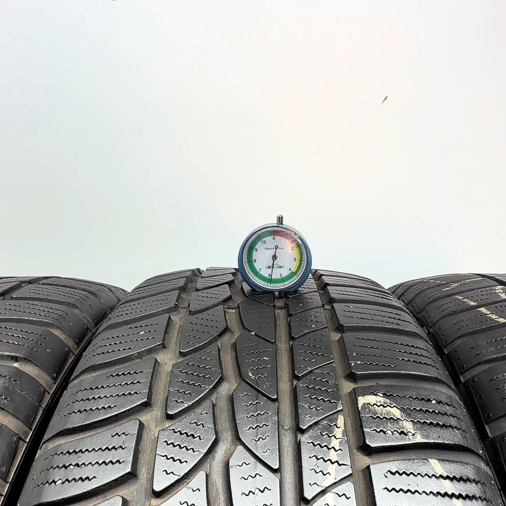 Gomme Usate 235 55 R17 99H Continental 4X4 Wintercontact 83% Invernali - immagine 2