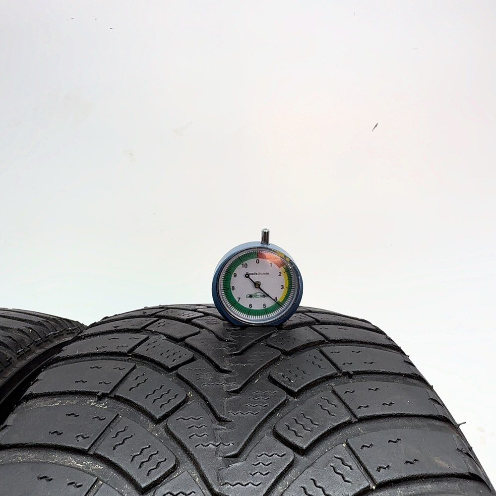 Gomme Usate 215 55 R17 98V XL Falken Eurowinter HS01 Invernali - immagine 2