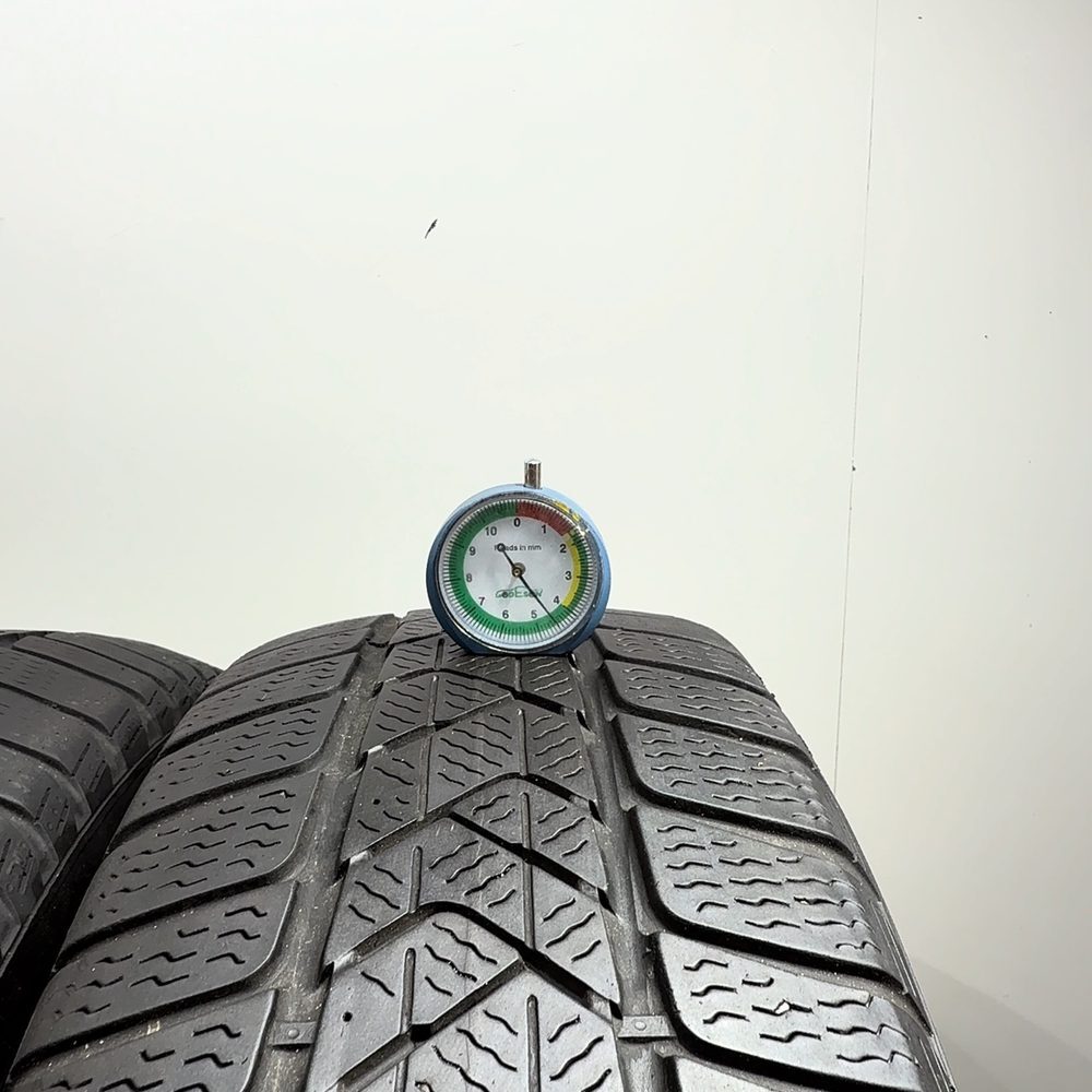 Gomme Usate 205 65 R16 95H Pirelli Winter Sottozero 3 Invernali - immagine 2