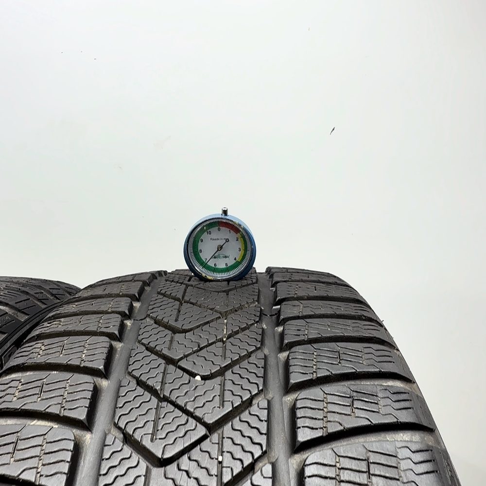 Gomme Usate 255 35 R21 98W XL Pirelli Winter Sottozero 3 97% Invernali - immagine 2