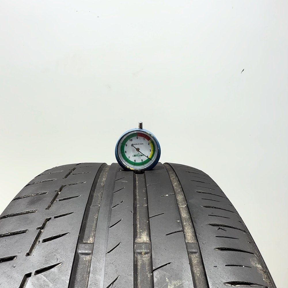 Gomma Usata 235 45 R19 99V XL Continental Premiumcontact 6 Estivo - immagine 2