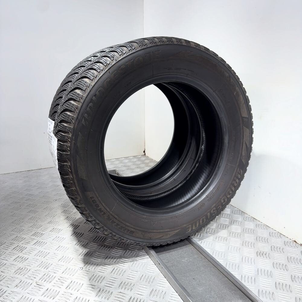 Gomme Usate 185 65 R15 88T Bridgestone Blizzak LM001 Invernali - immagine 3