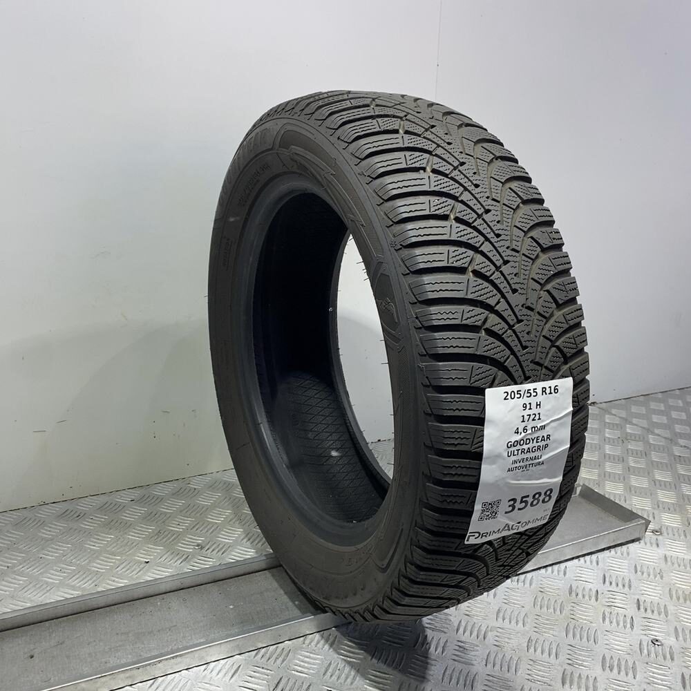 Gomma Usata 205 55 R16 91H Goodyear Ultragrip Invernale - immagine 4