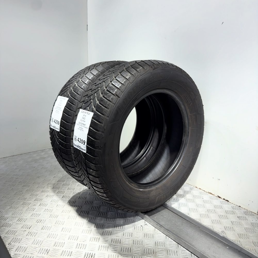 Gomme Usate 215 65 R16 98H Goodyear Ultragrip Performance+ 79% Invernali - immagine 4