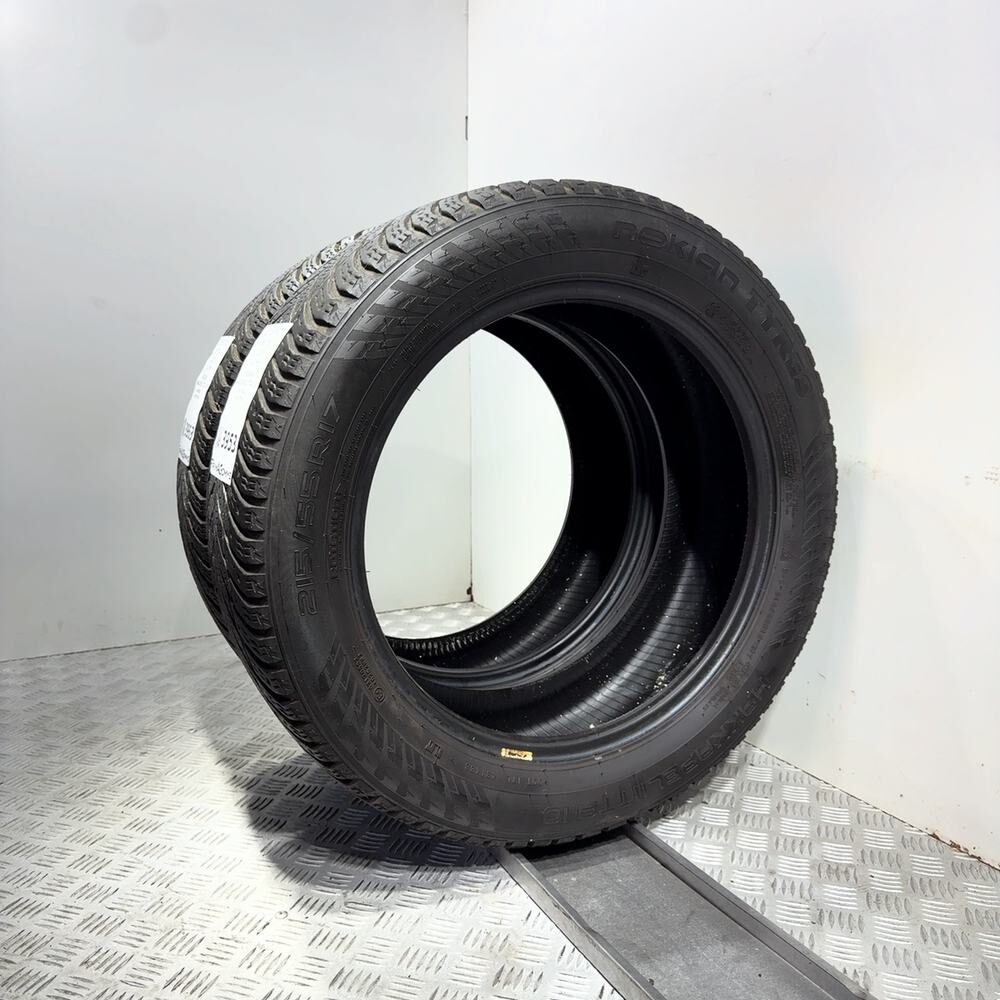 Gomme Usate 215 55 R17 98T XL Nokian Hakkapeliitta 10 Invernali - immagine 4