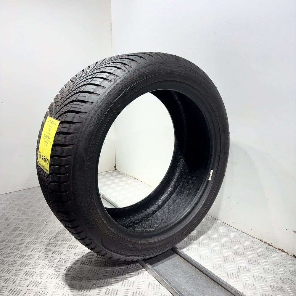 Gomma Usata 255 45 R19 XL 104W Goodyear Vector 4Seasons Gen-3 SUV 98% 4 Stagioni - immagine 4