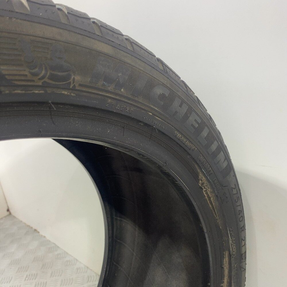 Gomma Usata 275 40 R21 107V XL Michelin Pilot Alpin 5 98% Invernale - immagine 5