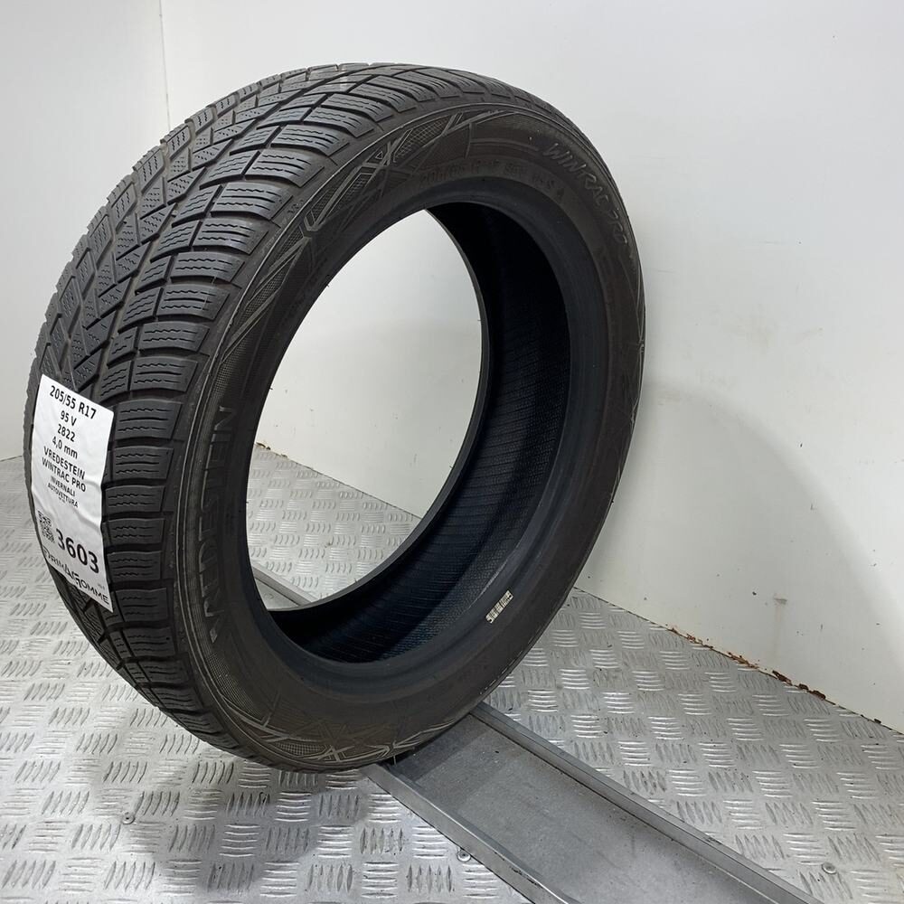 Gomma Usata 205 55 R17 95V XL Vredestein Wintrac Pro Invernale - immagine 5