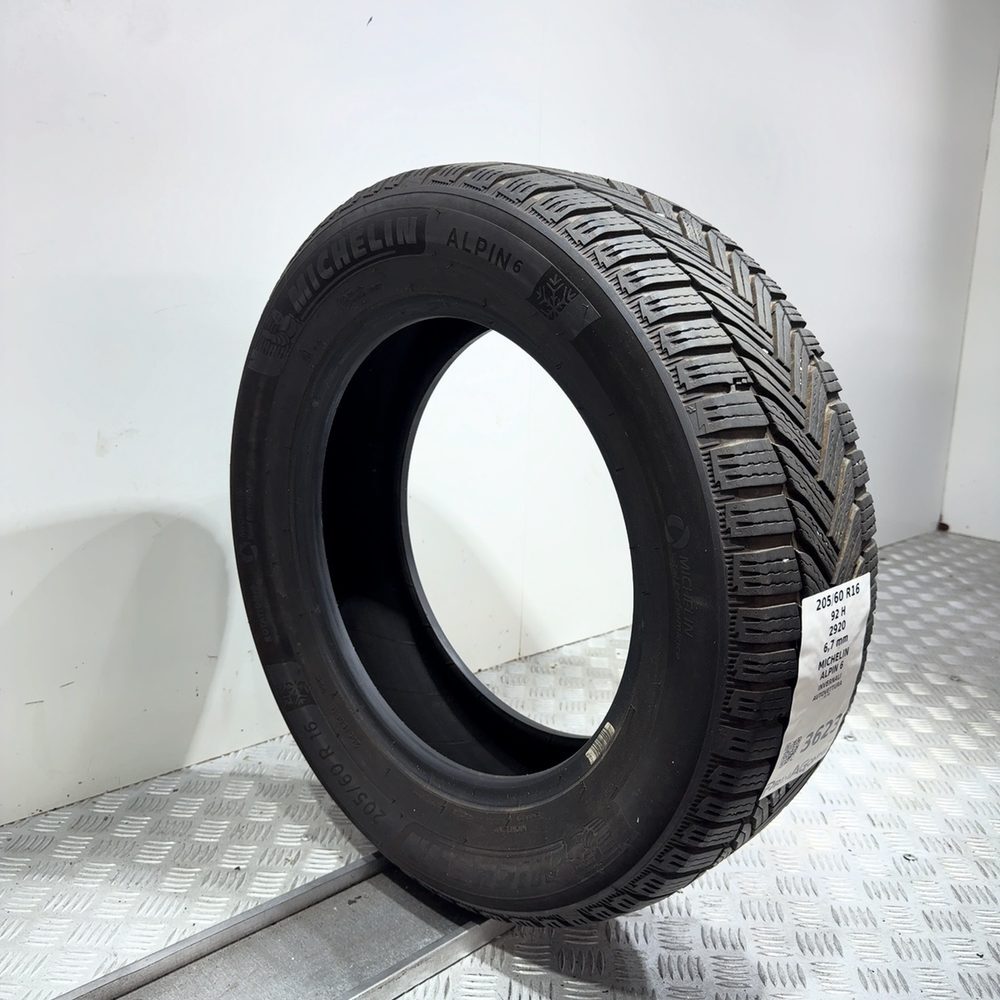 Gomma Usata 205 60 R16 92H Michelin Alpin 6 96% Invernale - immagine 5