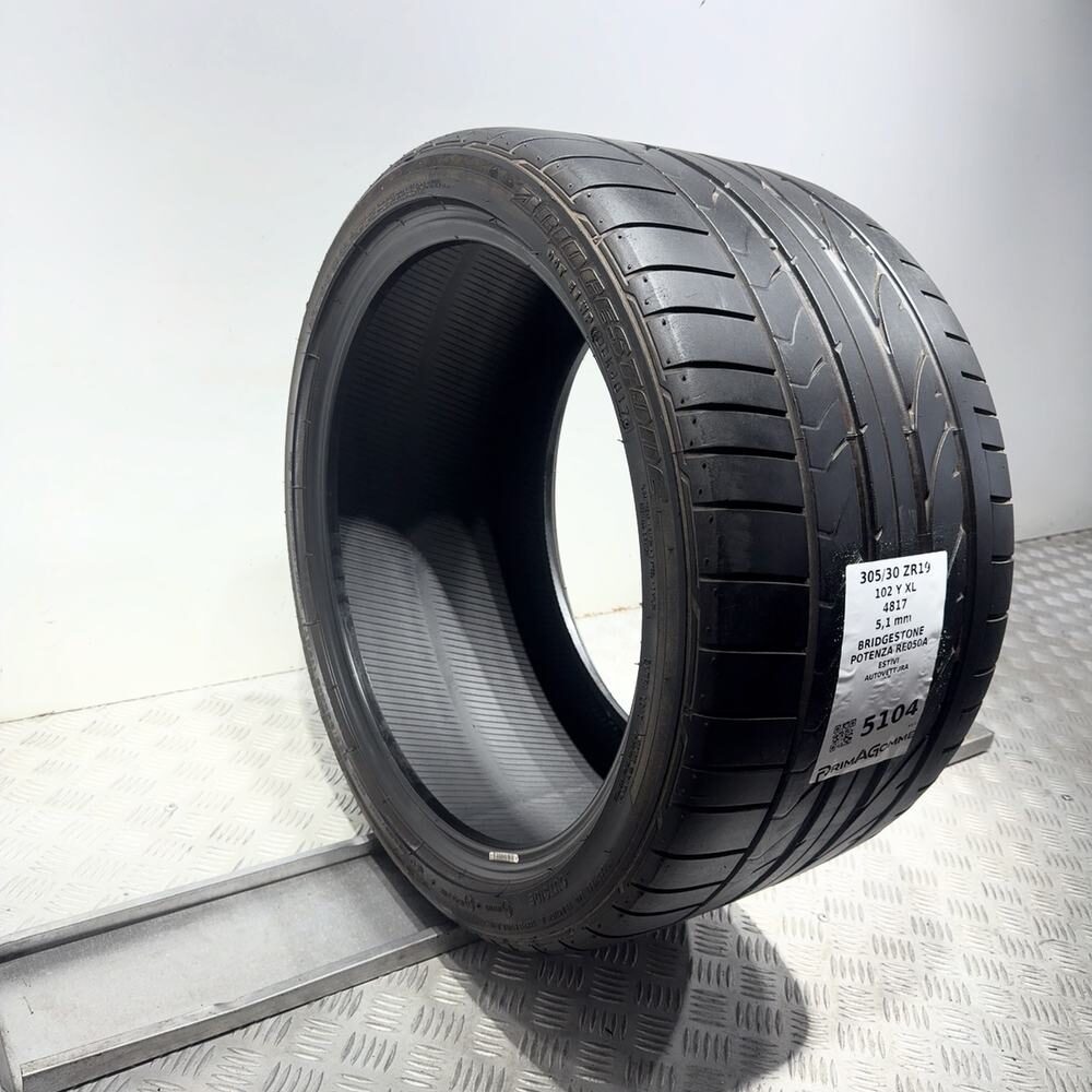 Gomma Usata 305 30 ZR19 102Y XL Bridgestone Potenza RE050A 73% Estivo - immagine 5