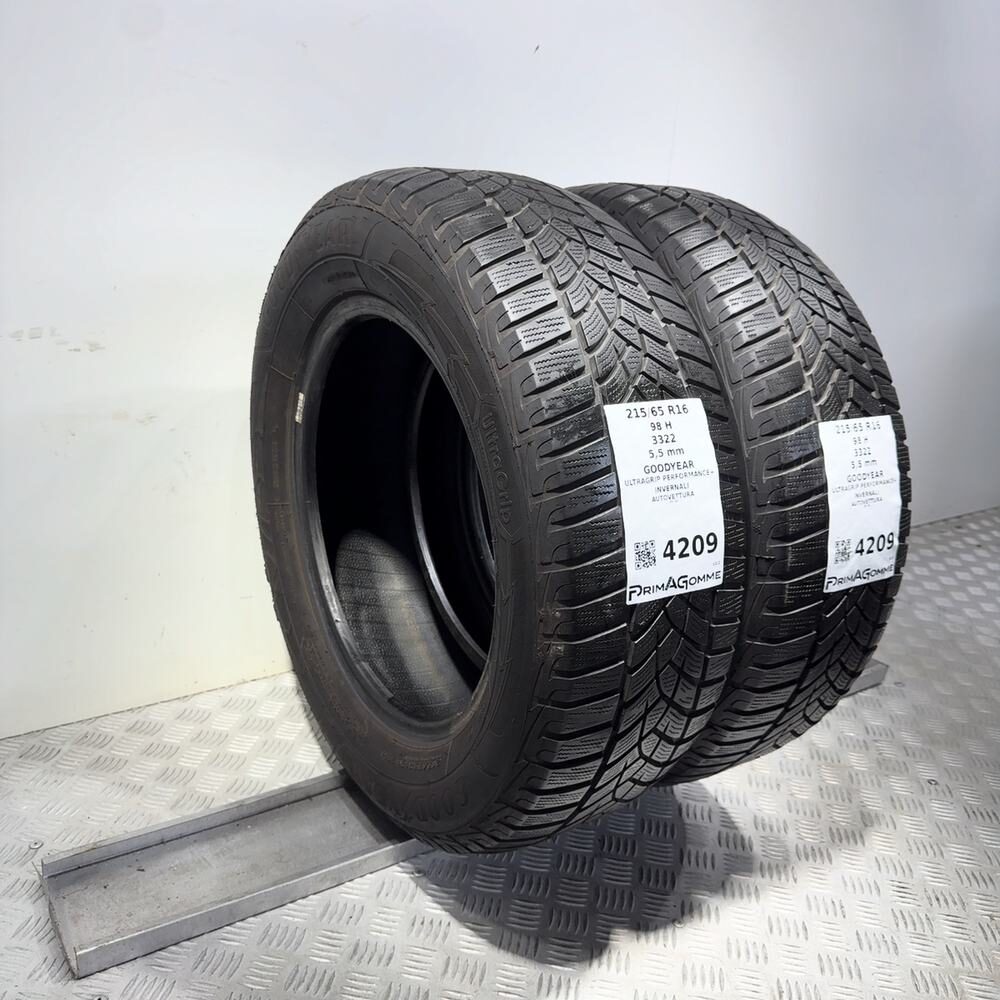 Gomme Usate 215 65 R16 98H Goodyear Ultragrip Performance+ 79% Invernali - immagine 5