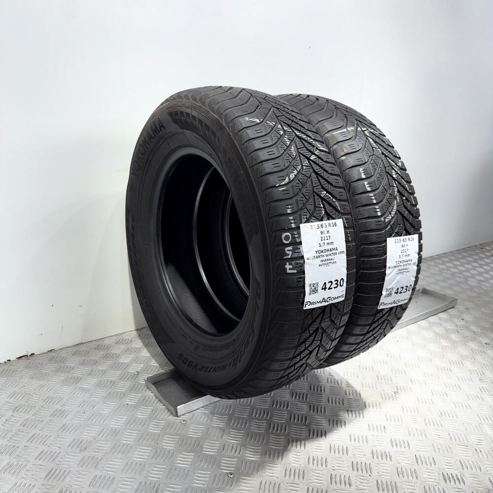 Gomme Usate 215 65 R16 98H Yokohama Bluearth Winter V905 81% Invernali - immagine 5