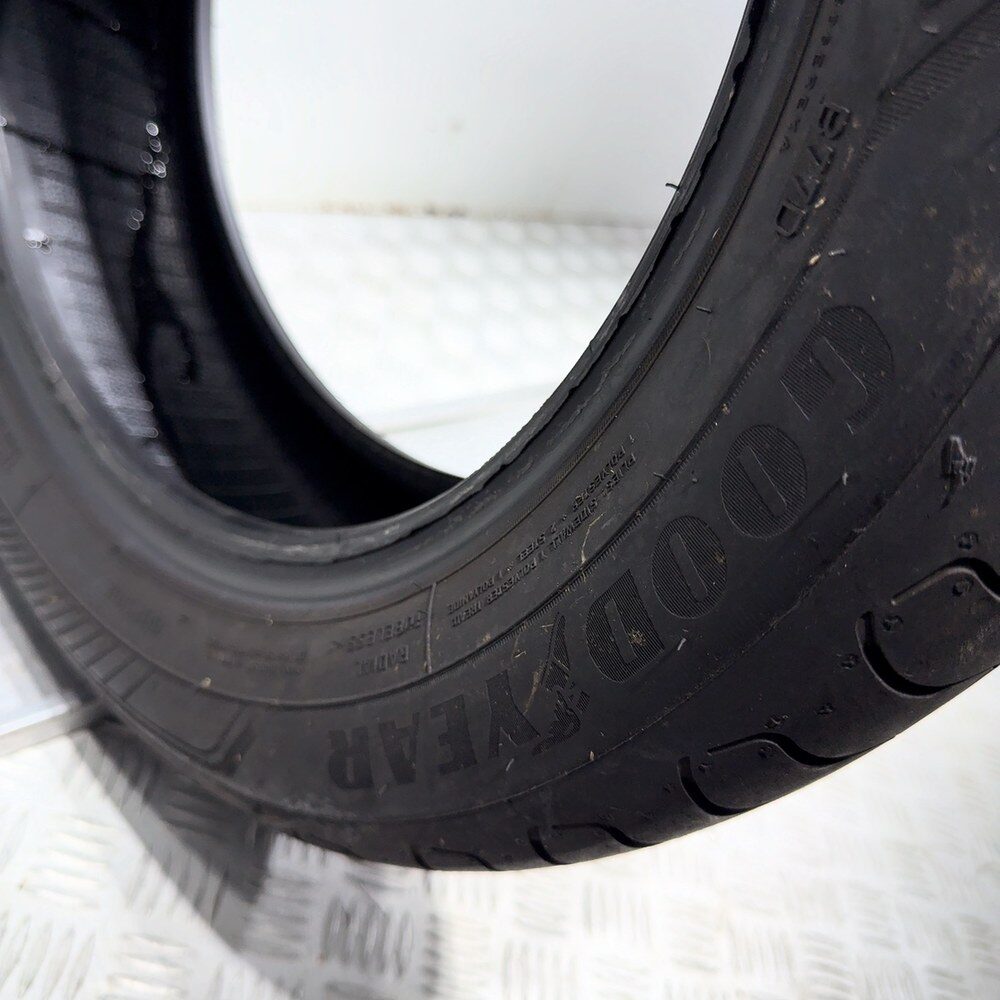 Gomma Usata 185 60 R16 86H Goodyear Efficientgrip Performance 2 98% Estivo - immagine 6