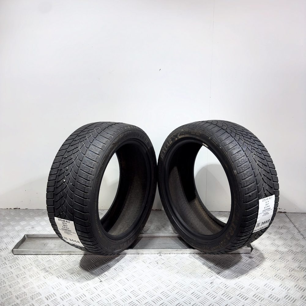 Gomme Usate 225 45 R17 91H Goodyear Ultra Grip Performance Gen-1 Invernali - immagine 6