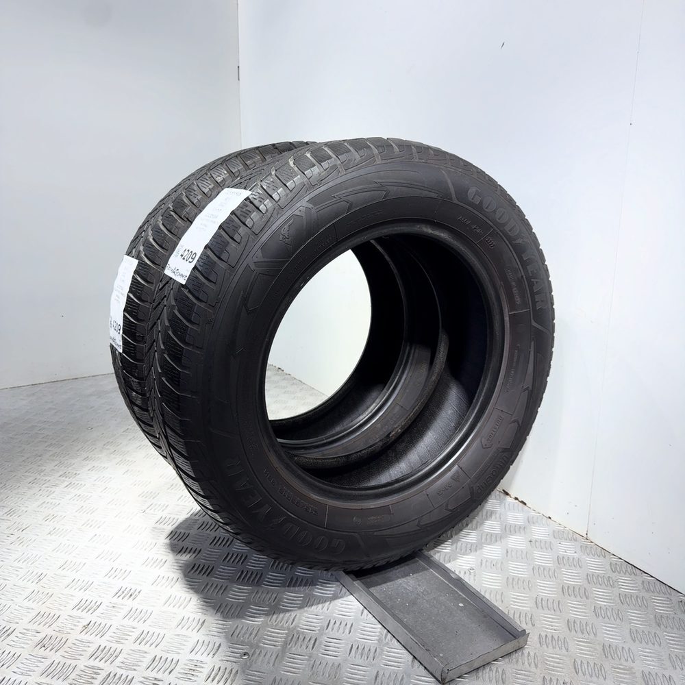 Gomme Usate 215 65 R16 98H Goodyear Ultragrip Performance+ 79% Invernali - immagine 6