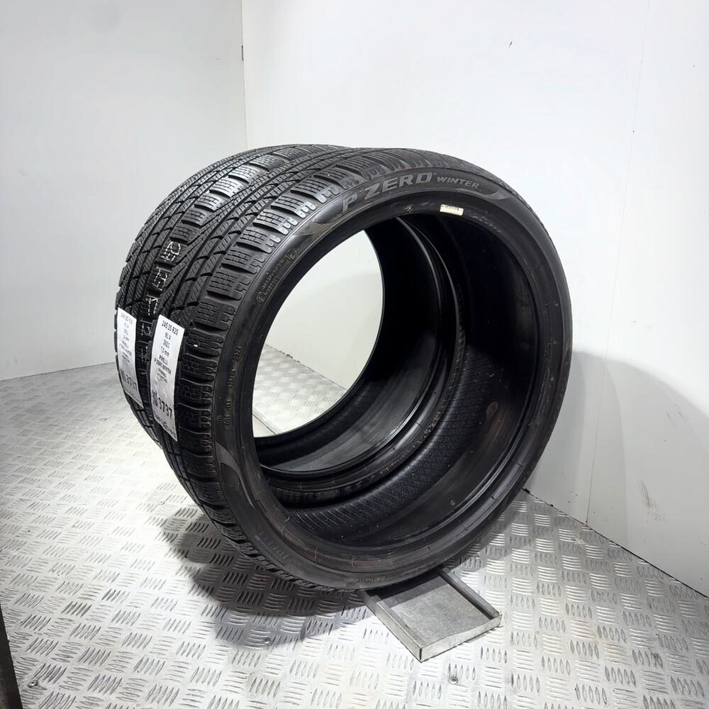 Gomme Usate 245 35 R20 91V Pirelli P Zero Winter 98% Invernali - immagine 6
