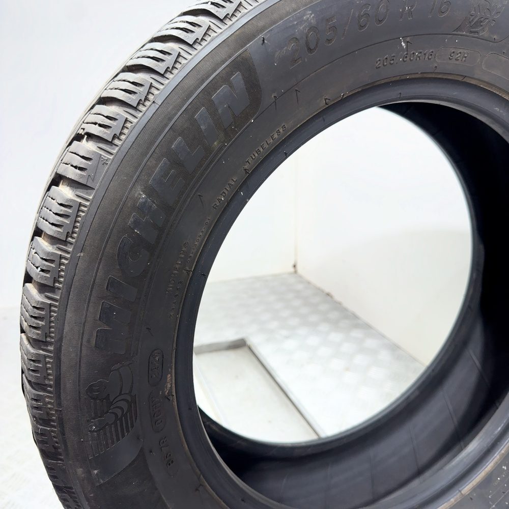 Gomma Usata 205 60 R16 92H Michelin Alpin 6 96% Invernale - immagine 7