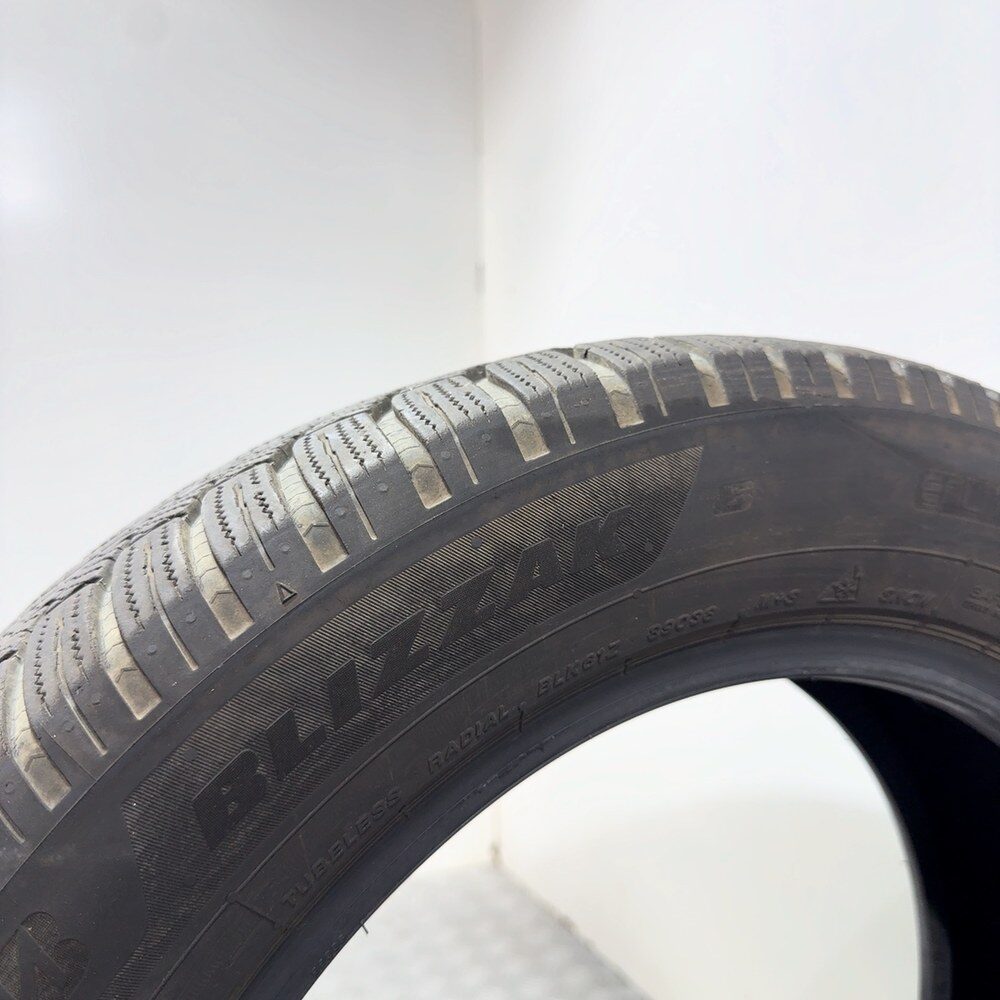 Gomma Usata 215 60 R17 100V XL Bridgestone Blizzak 6 74% Invernale - immagine 7