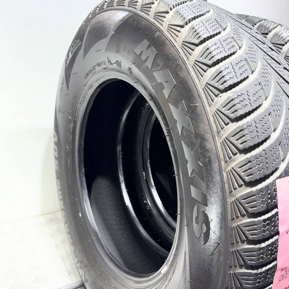 Gomme Usate 205 80 R16 104T Maxxis Victrasnow SUV Invernali - immagine 8