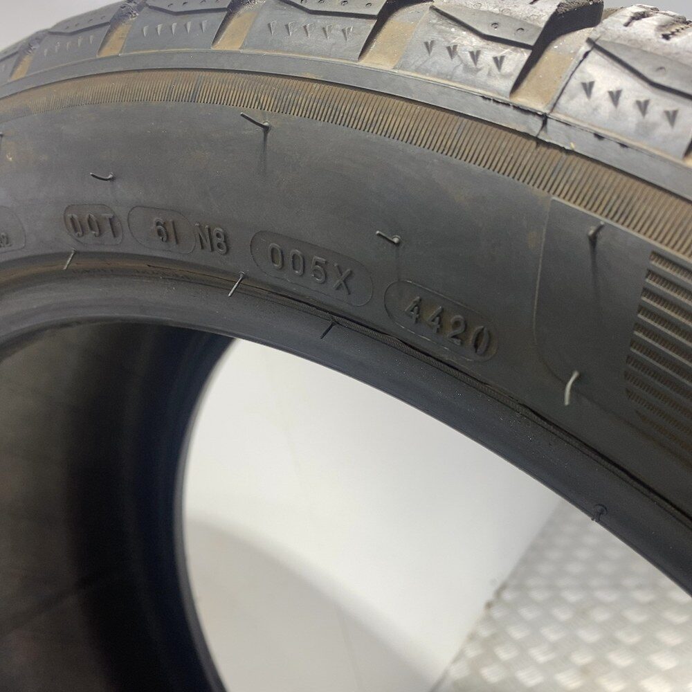Gomma Usata 275 40 R21 107V XL Michelin Pilot Alpin 5 98% Invernale - immagine 8