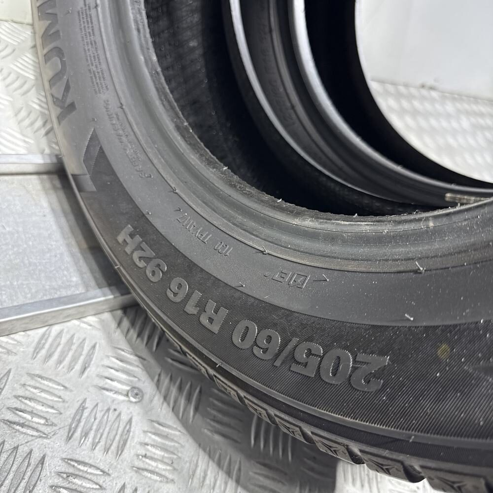 Gomme Usate 205 60 R16 92H Kumho Wintercraft WP52+ 98% Invernali - immagine 8