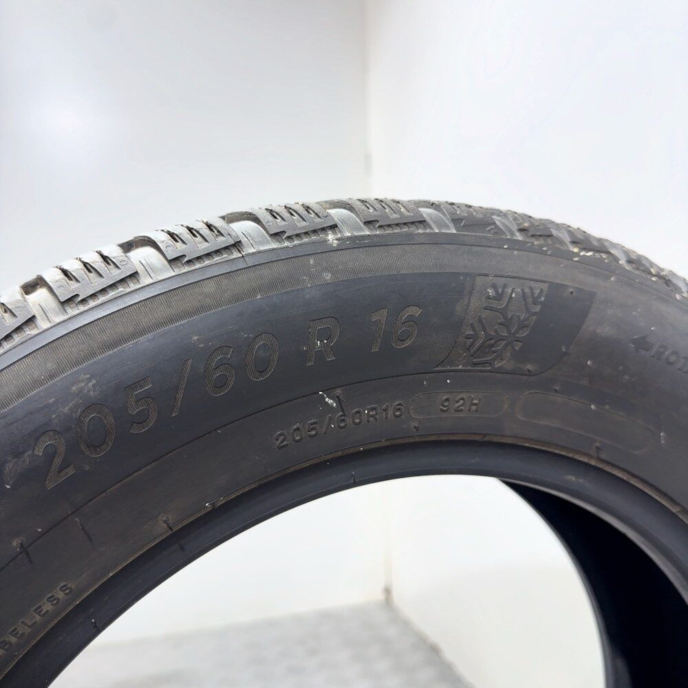 Gomma Usata 205 60 R16 92H Michelin Alpin 6 96% Invernale - immagine 8