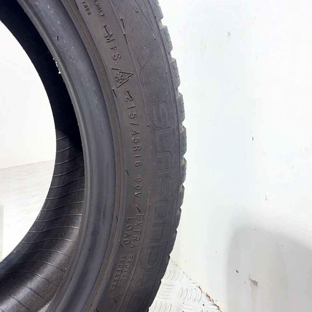 Gomma Usata 215 45 R16 90V XL Nokian Tyres Seasonproof 79% 4 Stagioni - immagine 8