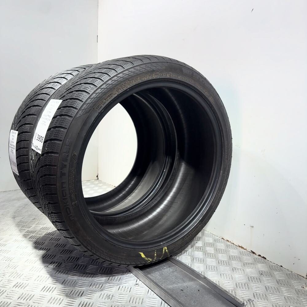 Gomme Usate 235 40 R19 96V XL Nokian Tyres WR Snowproof P 83% Invernali - immagine 8
