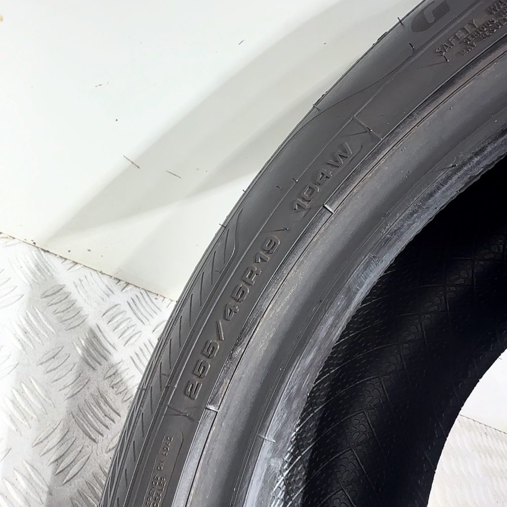 Gomma Usata 255 45 R19 XL 104W Goodyear Vector 4Seasons Gen-3 SUV 98% 4 Stagioni - immagine 8