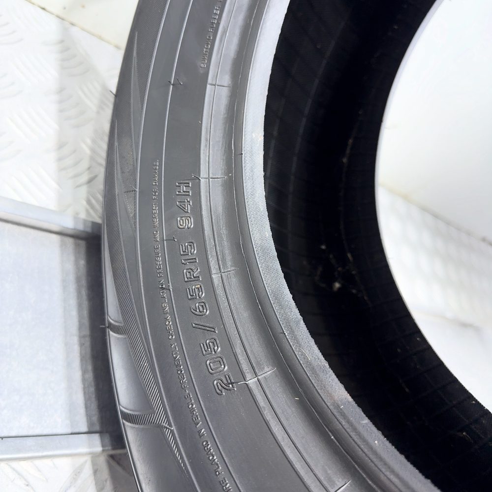 Gomma Usata 205 65 R15 94H Falken Eurowinter HS01 98% Invernale - immagine 8
