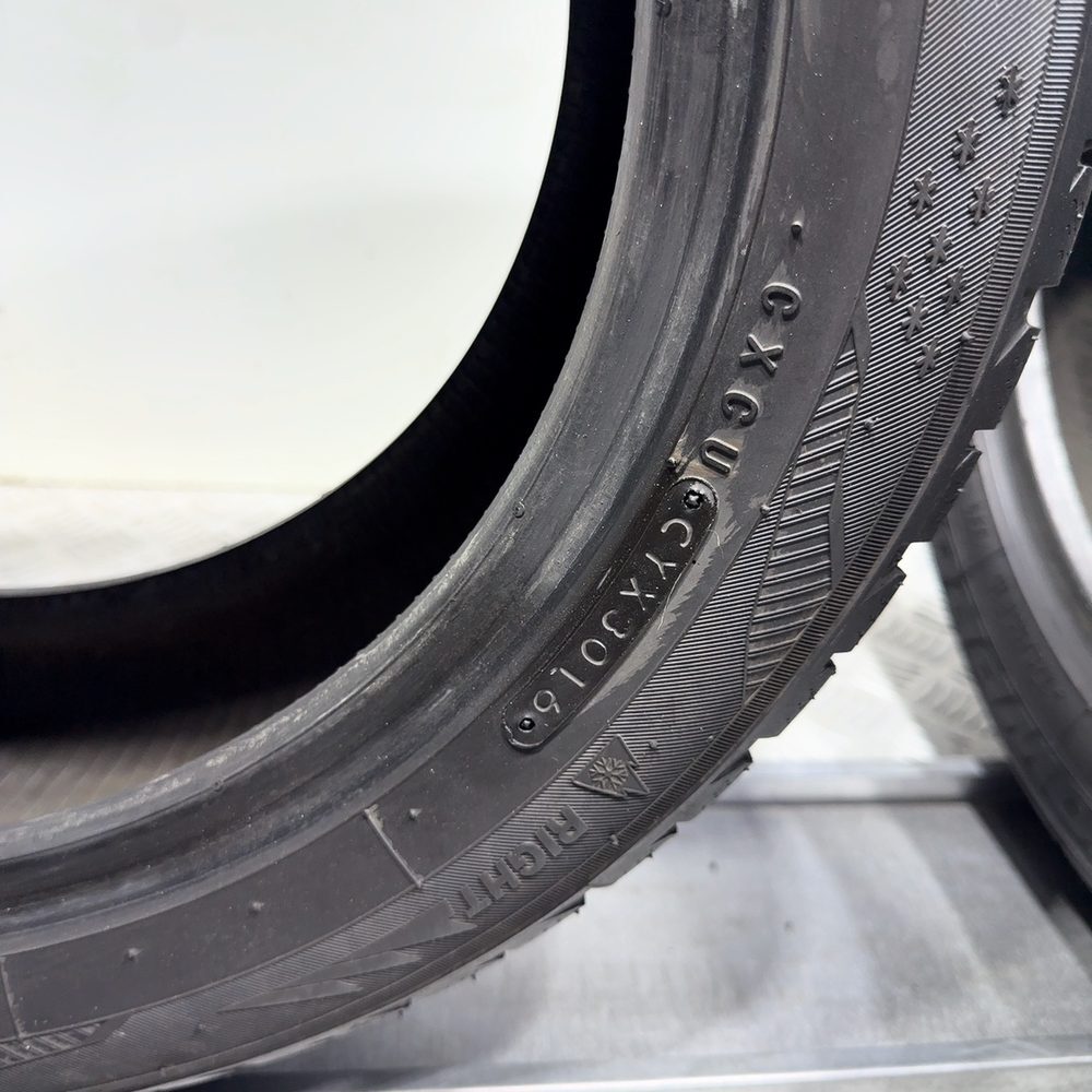 Gomme Usate 175 55 R15 77T Toyo Snowprox S943 Invernali - immagine 9