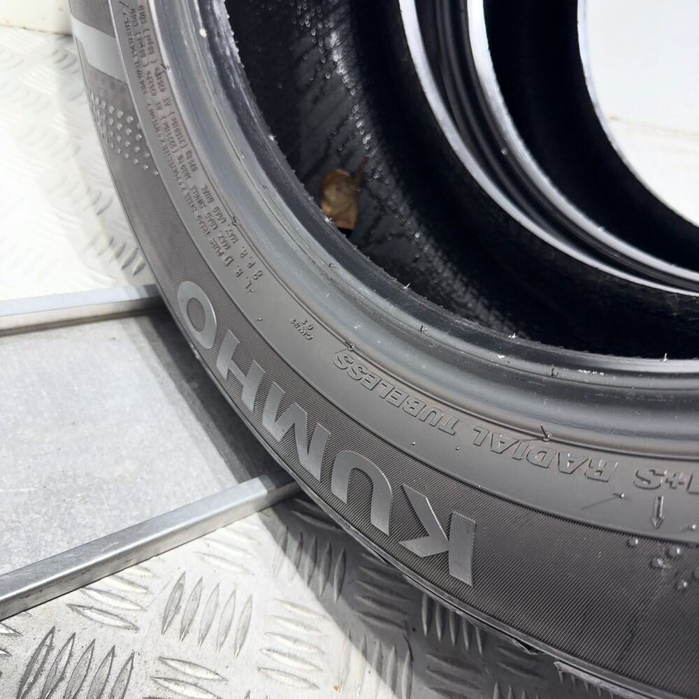Gomme Usate 225 55 R17C 109/107T Kumho Winter Portran CW51 76% Invernali - immagine 9