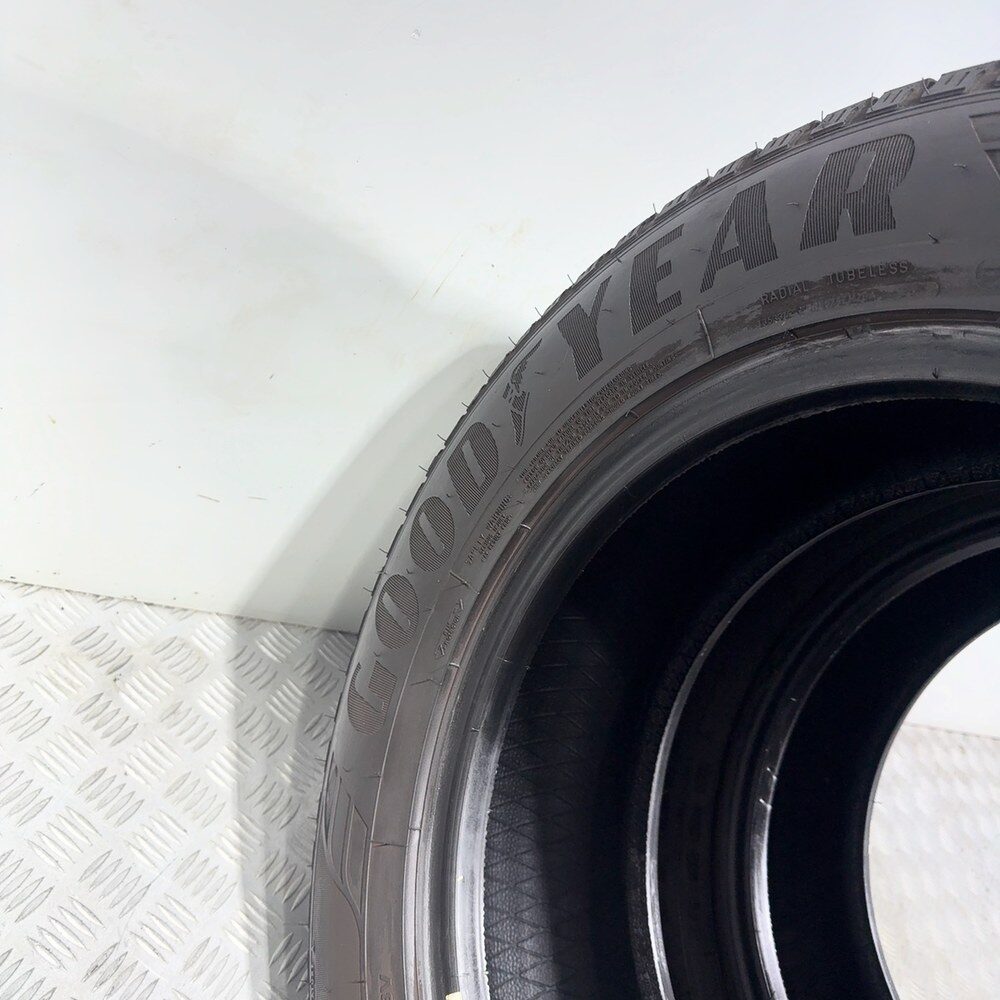 Gomme Usate 235 65 R17 108V XL Goodyear Efficientgrip SUV 4X4 Estive - immagine 9