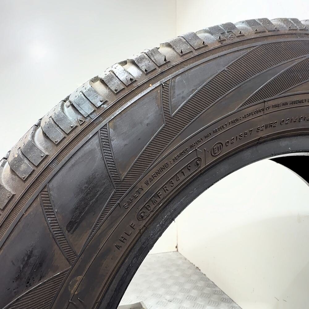 Gomma Usata 215 65 R17 99H Falken Eurowinter HS01 SUV Invernale - immagine 9
