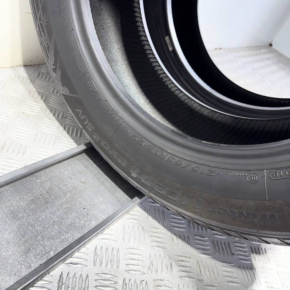 Gomme Usate 215 65 R17 99H Hankook Winter I*Cept Evo2 SUV 90% Invernali - immagine 9