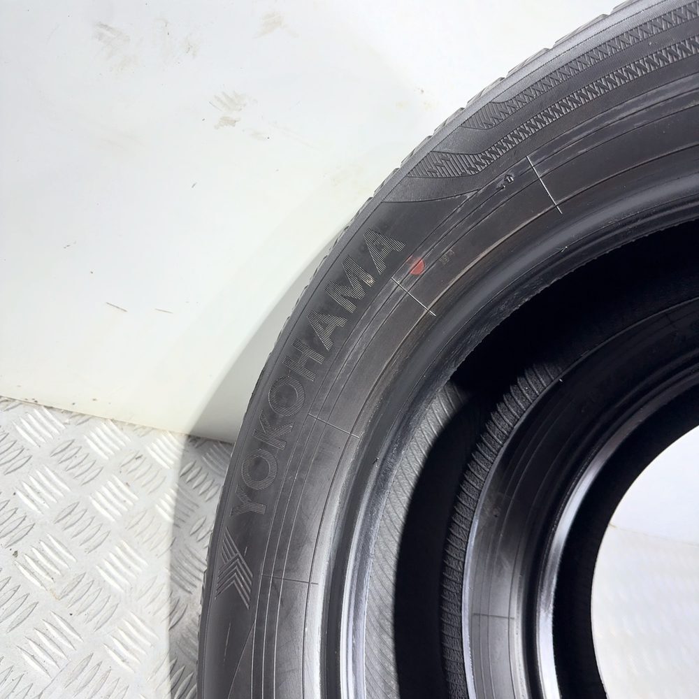 Gomme Usate 215 60 R17 96H Yokohama Bluearth Winter V906 71% Invernali - immagine 9