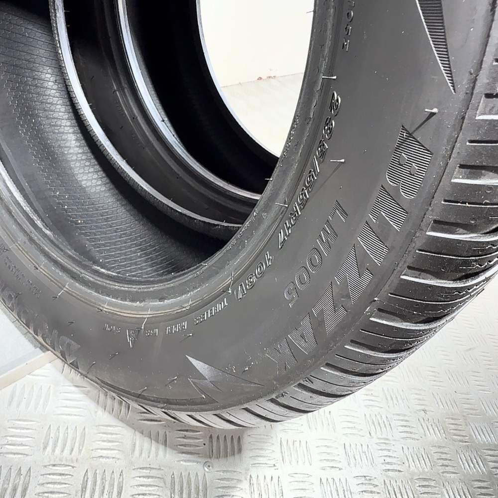 Gomme Usate 235 55 R17 103V XL Bridgestone Blizzak LM005 86% Invernali - immagine 9