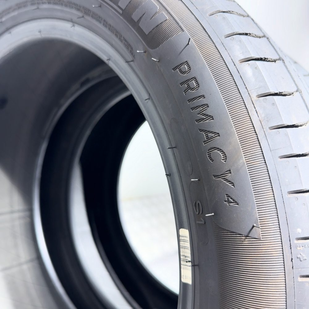 Gomme Usate 235 50 R19 103V XL Michelin Primacy 4 Estive - immagine 9