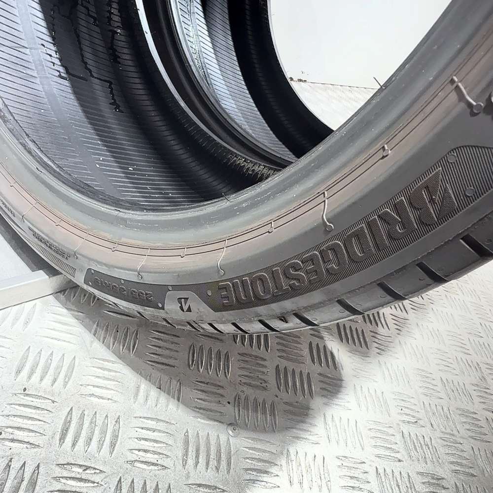 Gomme Usate 255 35 R19 96Y XL Bridgestone Turanza 6 Estive - immagine 9