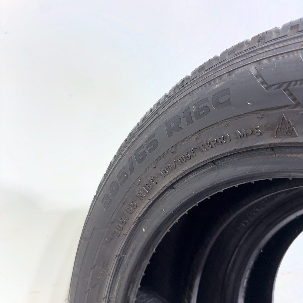 Gomme Usate 205 65 R16C 107/105T Pirelli Carrier Winter 98% Invernali - immagine 10