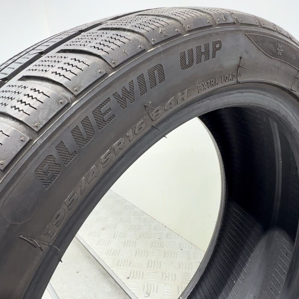 Gomma Usata 195 55 R16 87H XL Superia Bluewin Uhp 84% Invernale - immagine 10