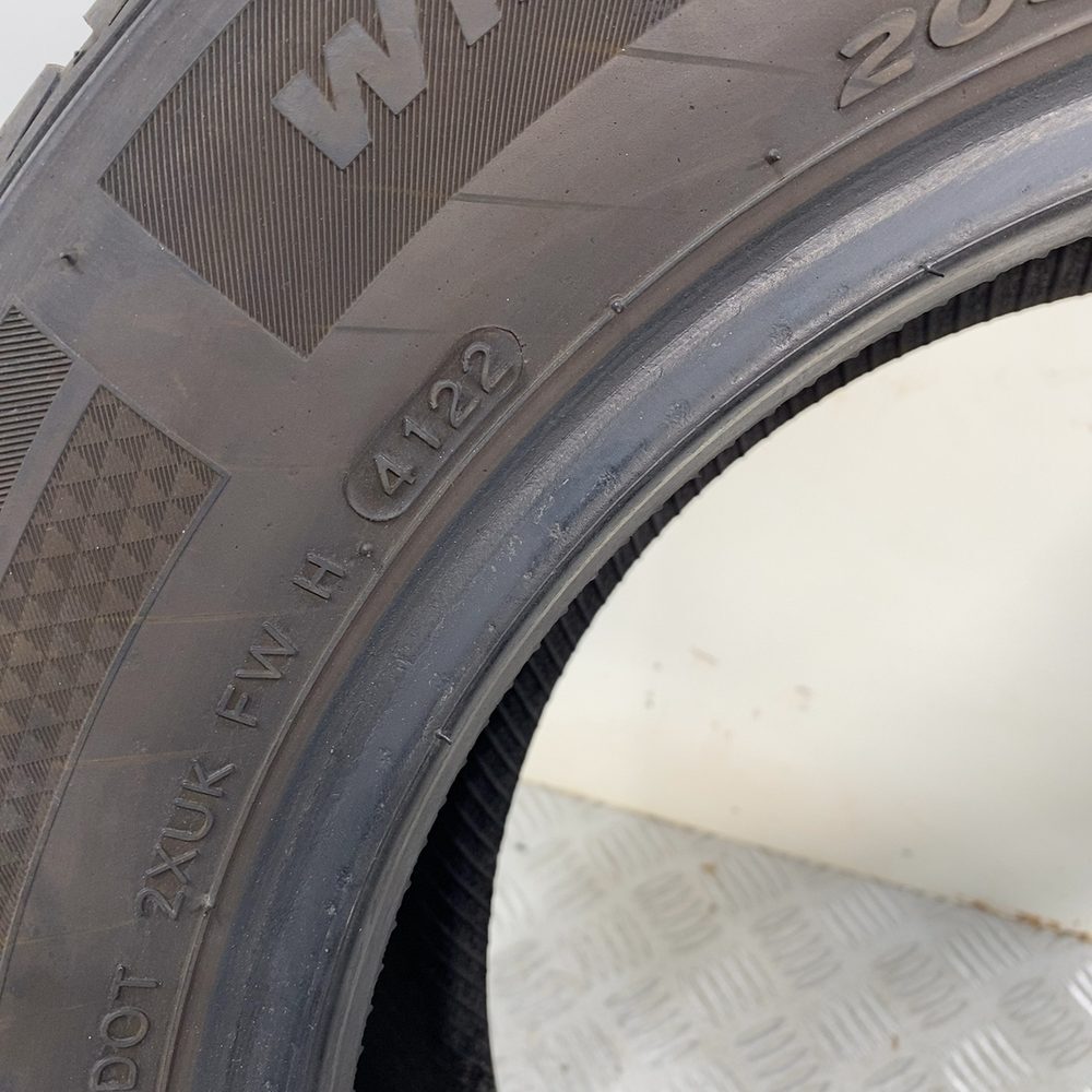 Gomma Usata 205 60 R15 91H Hankook Winter I*Cept RS2 Invernale - immagine 10
