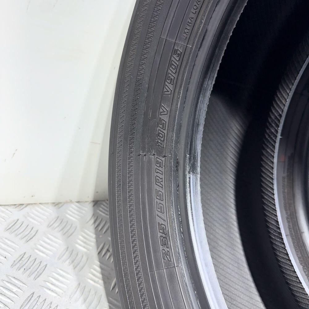 Gomme Usate 235 55 R19 105V XL Yokohama Bluearth*Winter V906 Invernali - immagine 10