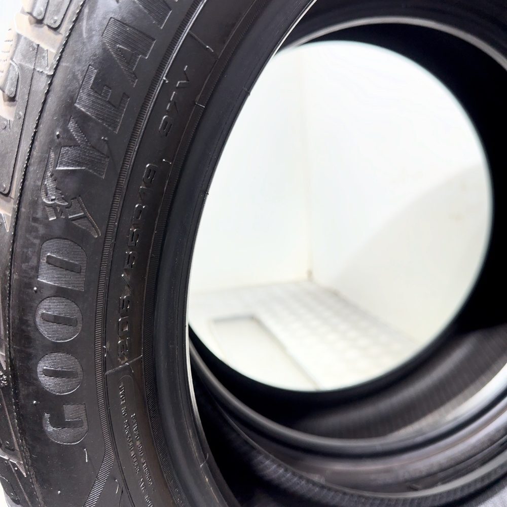Gomme Usate 205 55 R19 97V XL Good Year Ultragrip Performance+ 86% Invernali - immagine 10